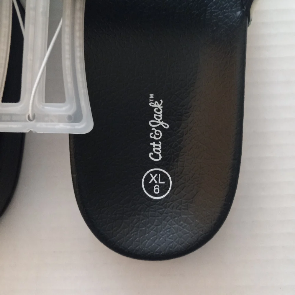 Cat & Jack girls size 6 XL summer slides New